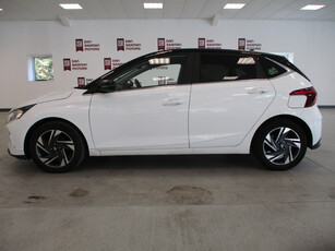 2021 (212) Hyundai i20