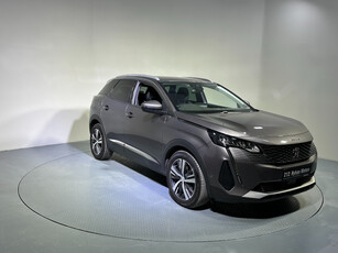 2021 (212) Peugeot 3008