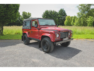 LAND ROVER DEFENDER