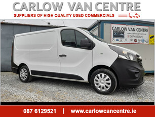 VAUXHALL VIVARO