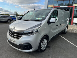 RENAULT TRAFIC