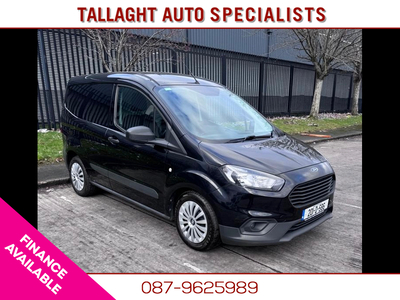 FORD TRANSIT COURIER