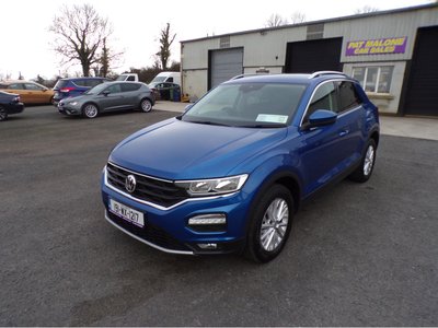 VOLKSWAGEN T-ROC