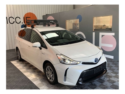 2015 (151) Toyota Prius