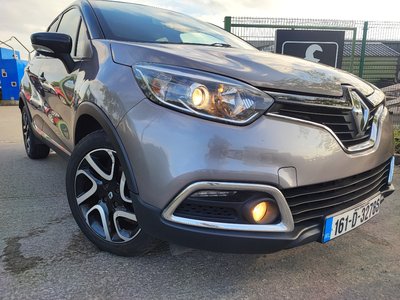 2016 (161) Renault Captur