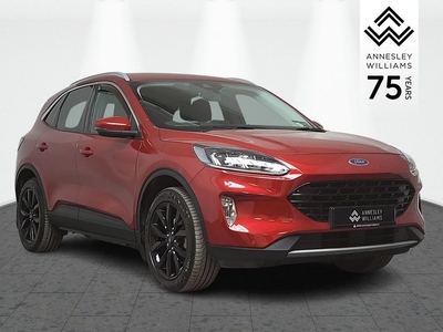 2022 (221) Ford Kuga