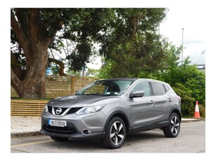 2016 (162) Nissan Qashqai