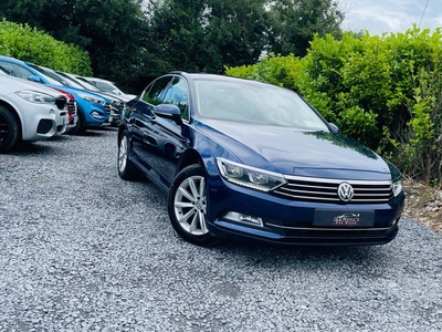 2018 - Volkswagen Passat Manual