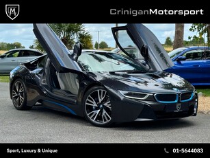 2015 (152) BMW i8