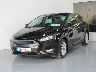 2016 (161) Ford Focus