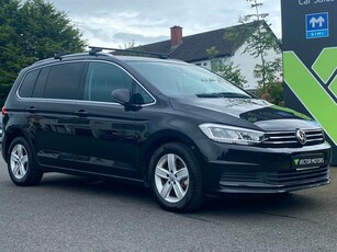 2017 (172) Volkswagen Touran