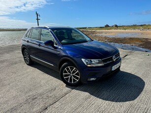 2020 (202) Volkswagen Tiguan