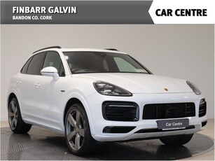 2022 (222) Porsche Cayenne