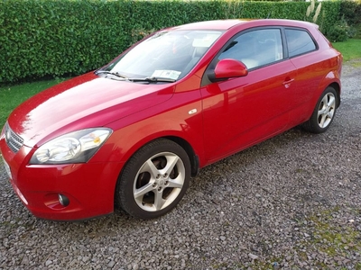 2010 - Kia Ceed Manual