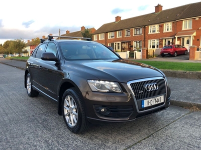 2011 - Audi Q5 Manual