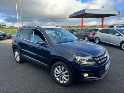 2013 - Volkswagen Tiguan Manual