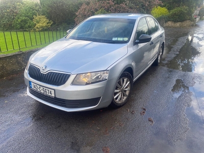 2014 - Skoda Octavia Manual