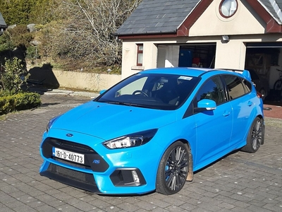 2016 - Ford Focus Manual