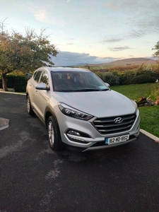 2016 - Hyundai Tucson Manual