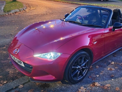 2016 - Mazda MX-5 Manual