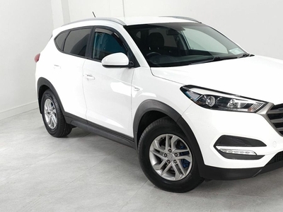 2017 - Hyundai Tucson Manual