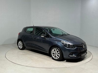 2017 - Renault Clio Manual