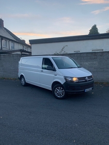 2018 - Volkswagen Transporter Manual