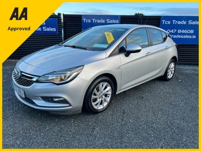 2017 - Vauxhall Astra Manual