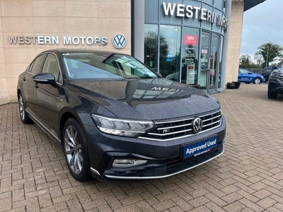 2021 - Volkswagen Passat Manual