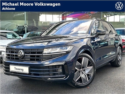 2024 - Volkswagen Touareg Automatic