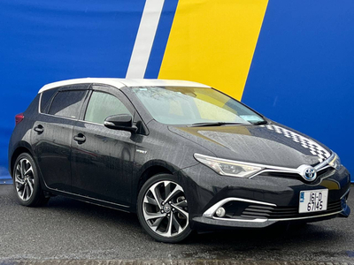 2016 (161) Toyota Auris