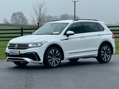 2021 (211) Volkswagen Tiguan