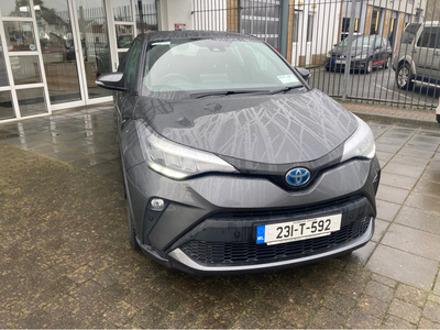 TOYOTA C-HR