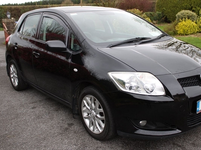 2008 - Toyota Auris Manual