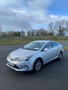 2012 - Toyota Avensis Manual