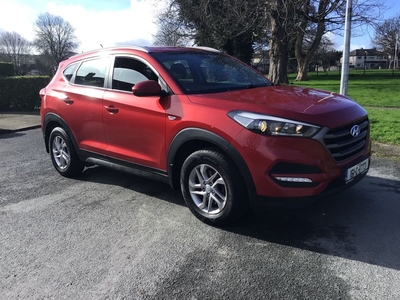 2016 - Hyundai Tucson Manual