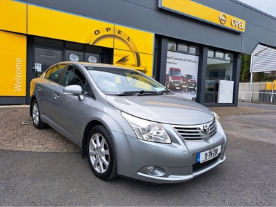 2011 - Toyota Avensis Manual