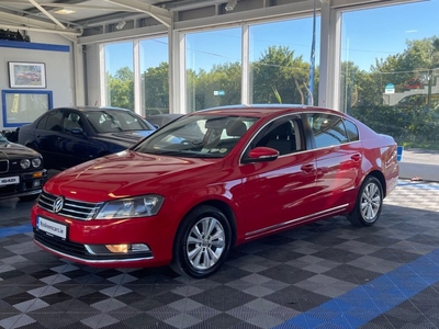 2013 - Volkswagen Passat Manual