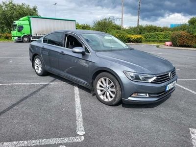 2015 - Volkswagen Passat Manual