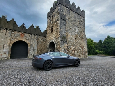 2017 - Tesla Model S Automatic