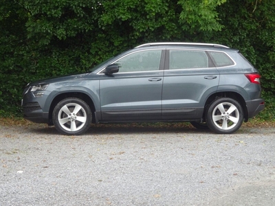 2019 - Skoda Karoq Manual