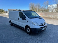 2010 - Vauxhall Vivaro ---