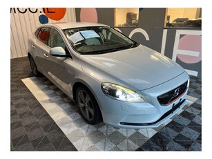 2014 (141) Volvo V40