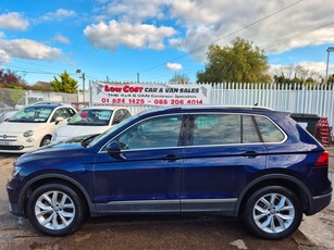 2020 (201) Volkswagen Tiguan