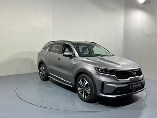 2021 (211) Kia Sorento