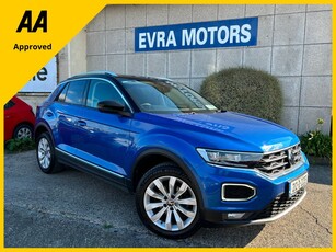 2021 (212) Volkswagen T-Roc