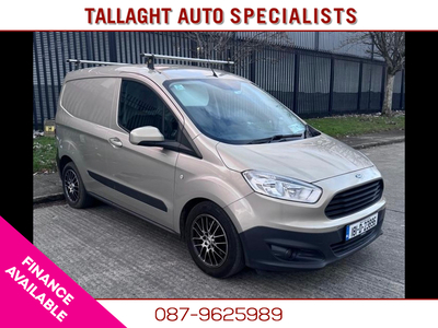 FORD TRANSIT COURIER