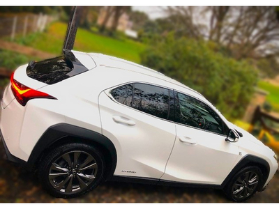 LEXUS UX 250 H