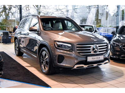 MERCEDES-BENZ GLB