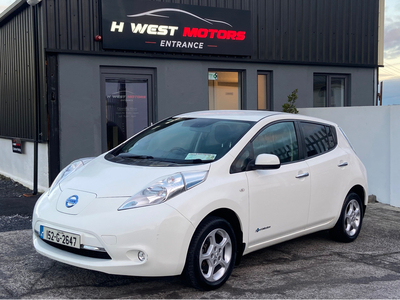 NISSAN LEAF